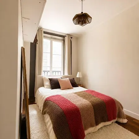 Le Marais Villa *